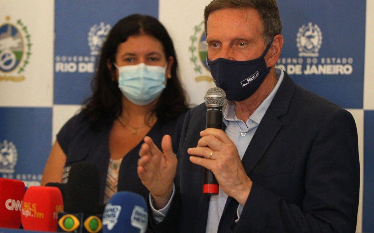 Prefeito Marcelo Crivella em coletiva nesta sexta-feira - Estefan Radovicz / Agencia O Dia