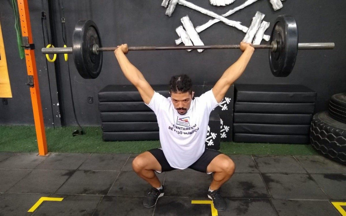 Alessander Barroso Alves, de 33 anos, é um dos representantes do município no evento.