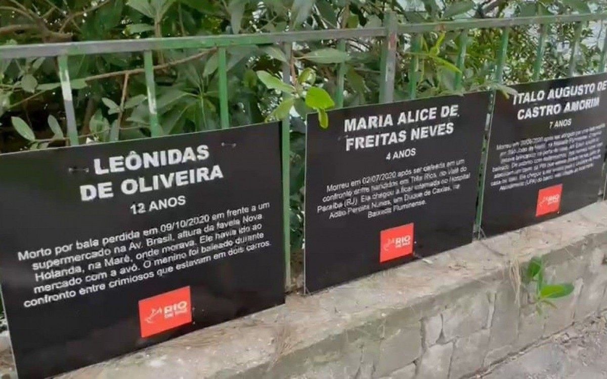 Na &uacute;ltima quarta-feira, a ONG Rio de Paz atualizou placas, na Lagoa, com nomes de crian&ccedil;as e adolescentes v&iacute;timas da viol&ecirc;ncia no Rio