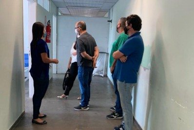 Prefeito eleito de Arraial do Cabo realiza inspeção no hospital municipal