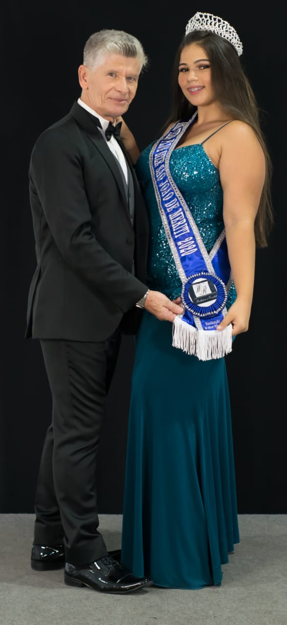 Miss Plus Size Teen 2020: SARAH FREITAS.