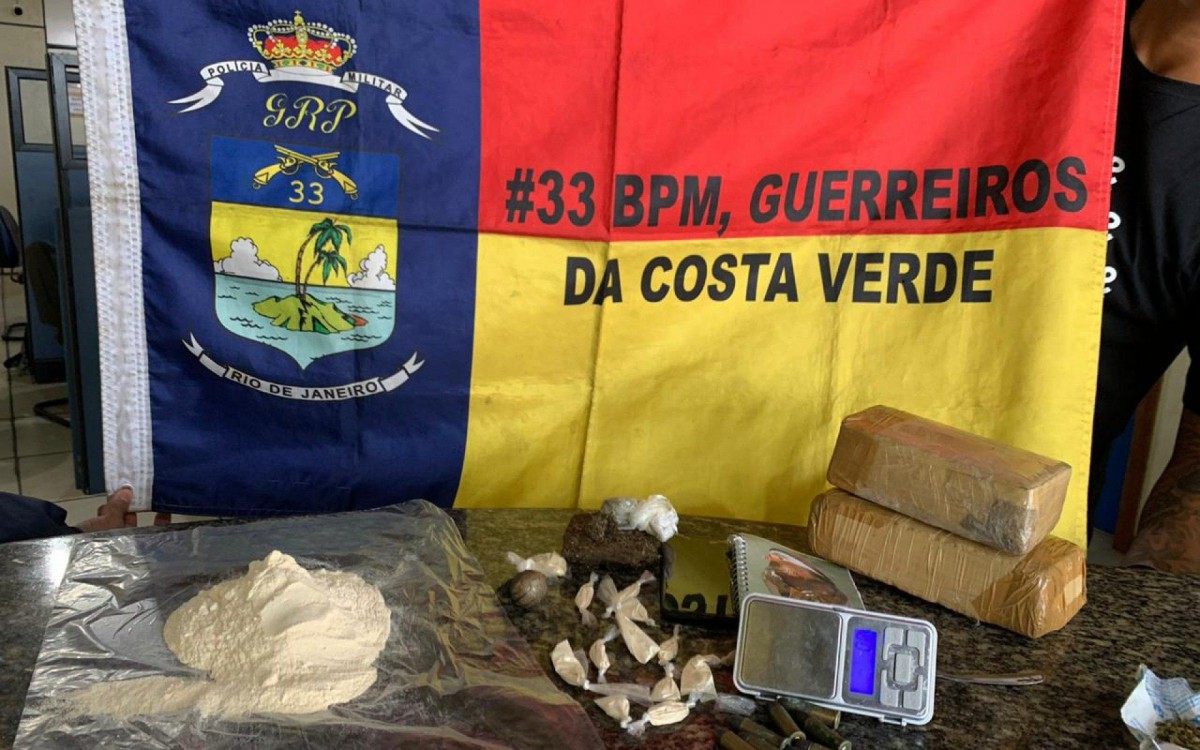 Parte do material apreendido em uma das ações - Disque-Denúncia / Divulgação