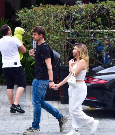 GKay e Rezende  - Agnews