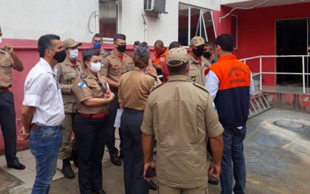 Bombeiros montam hospital de campanha  - Ascom/CBMERJ