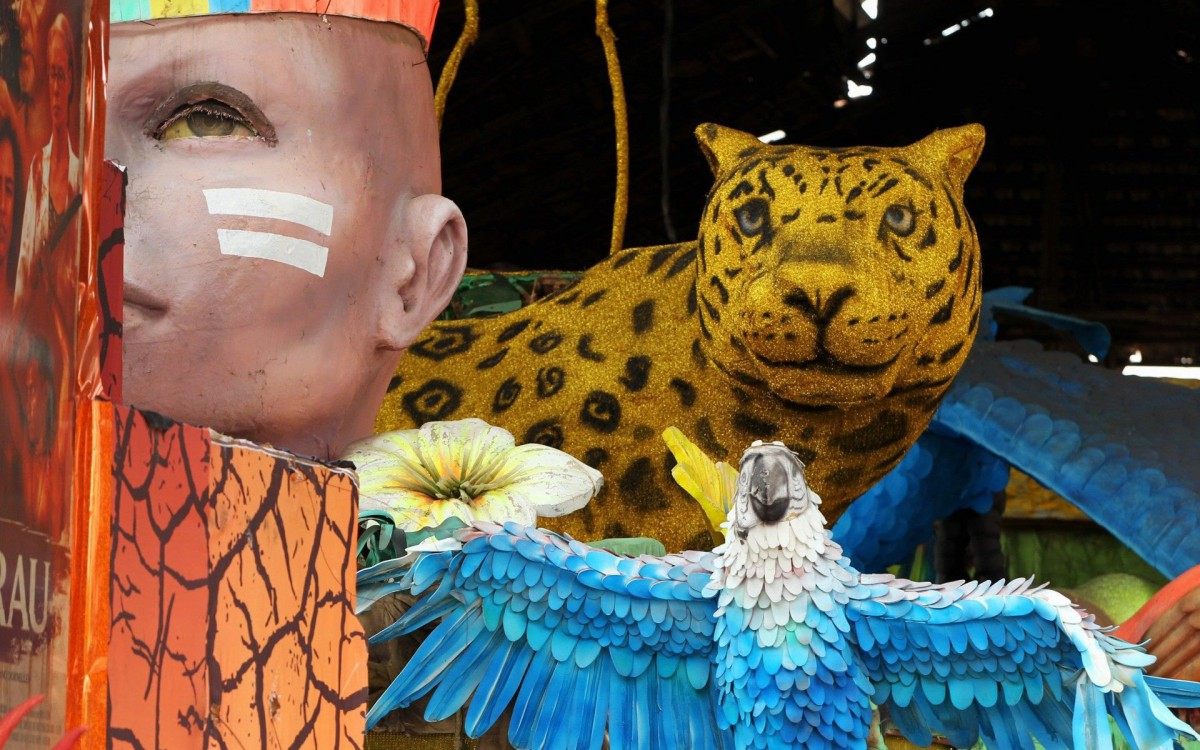 O tigre, que já foi protagonista, é a imagem da folia à espera dos seus dias de reinado novamente