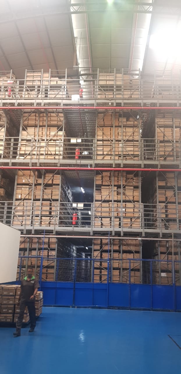 Polícia apreende CDs e fitas com músicas inéditas de Renato Russo - Divulgação