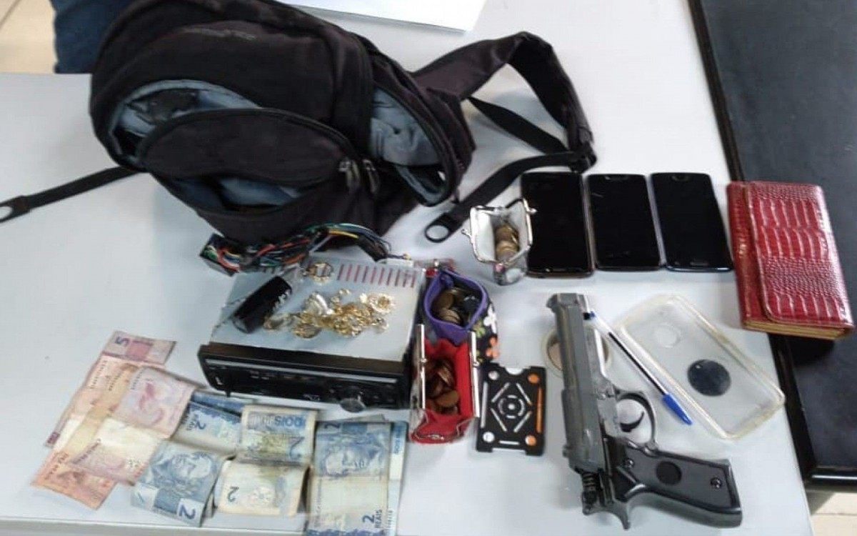 Material apreendido com os acusados na operação em Três Pontes. - Divulgação/ 21ºBPM