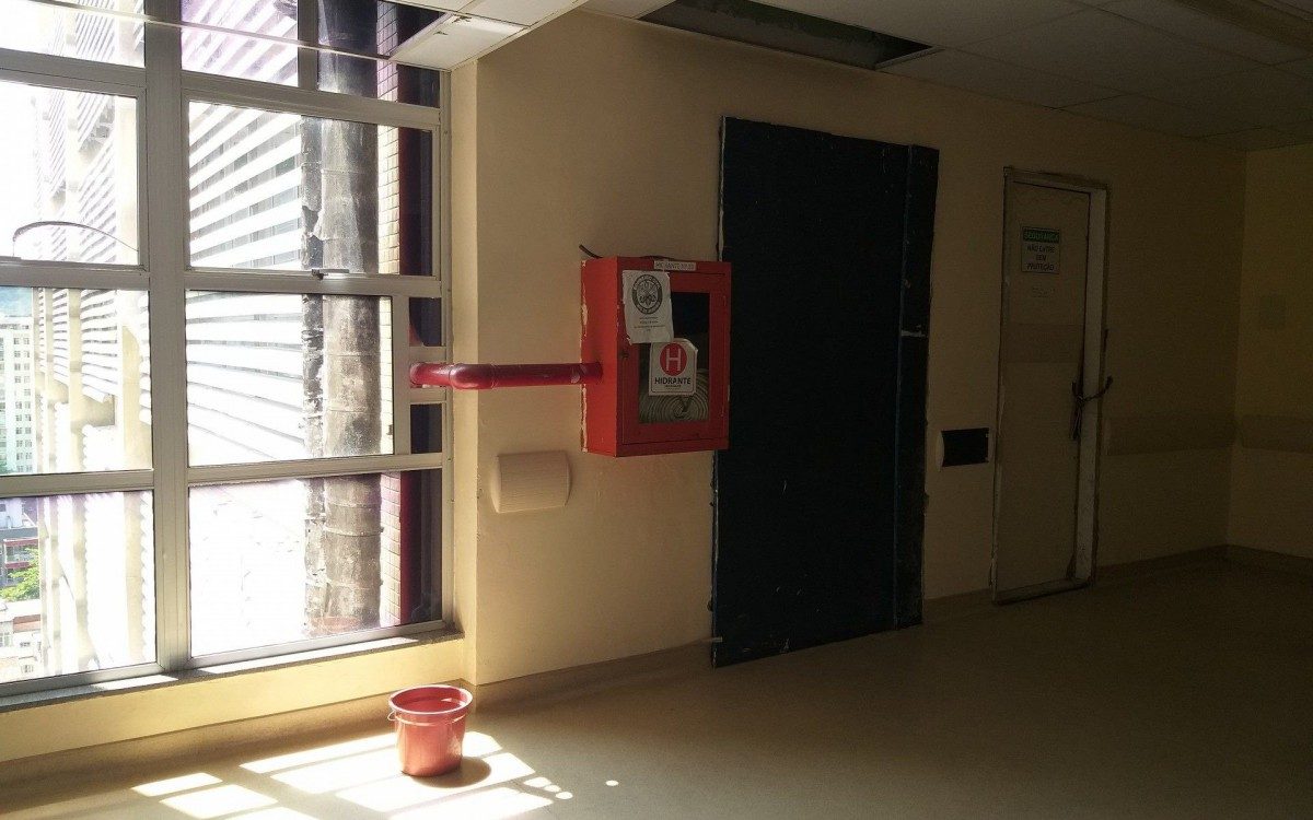 Problemas de infraestrutura no Hospital do Andaraí 