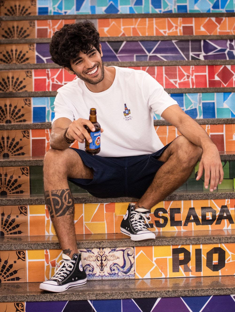 Roupas lançadas em parceria com a blu-x terão estampas tipicamente cariocas