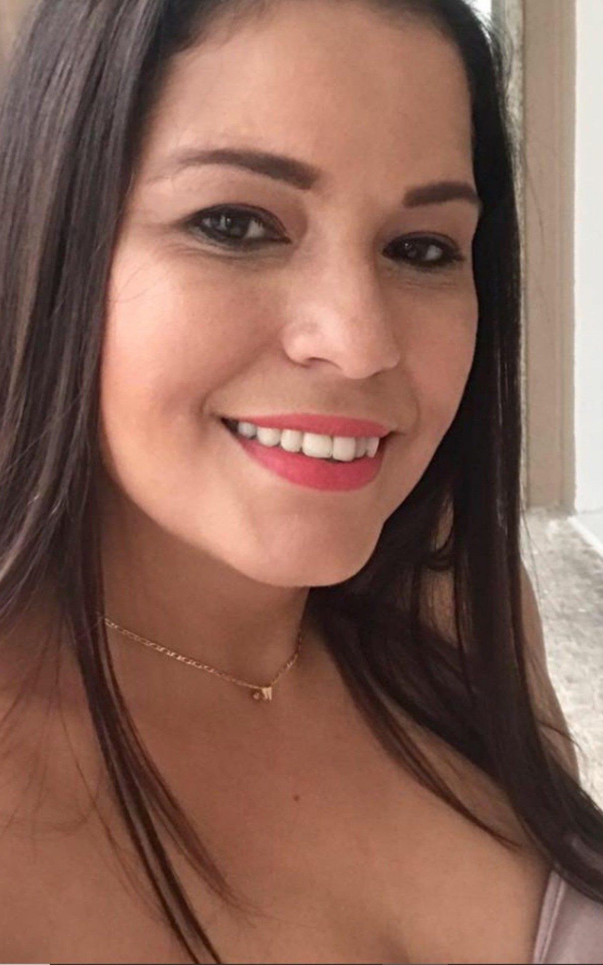 Eloisa Leandro morreu ap&oacute;s fazer um procedimento est&eacute;tico - Reprodução/Facebook