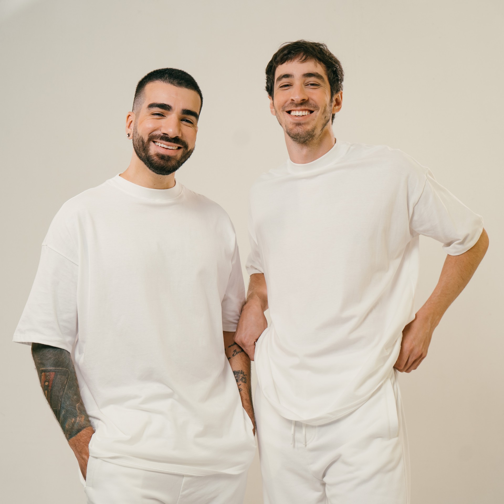 Mike Tulio e Guto Oliveira formam o OutroEu - Divulgação / Universal Music