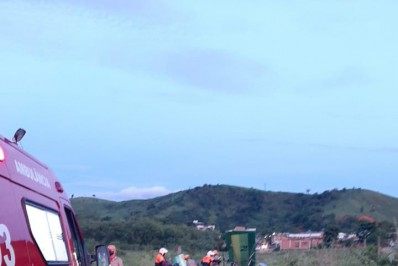 Após pouso forçado, piloto de ultraleve fica ferido