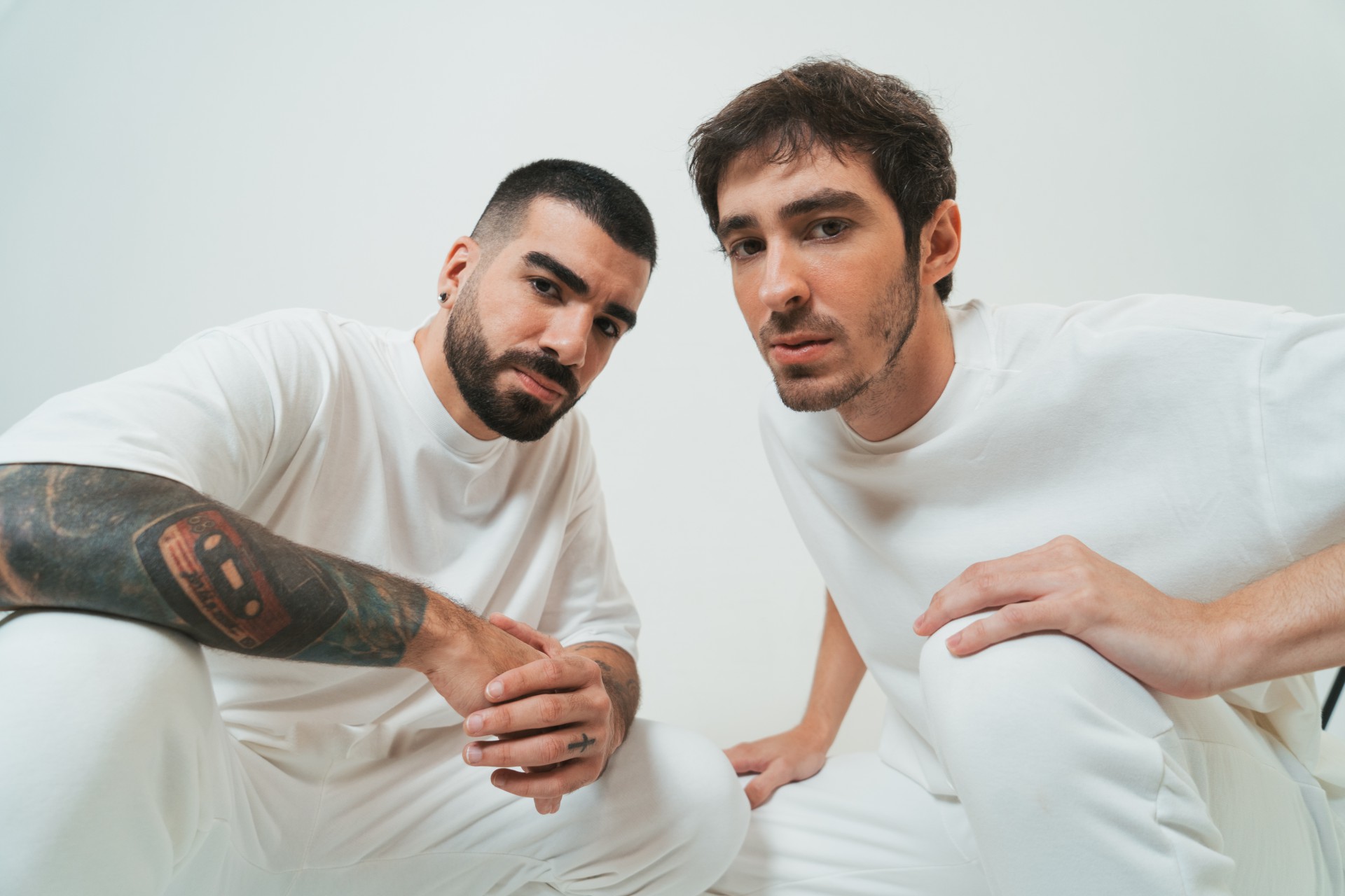 Mike Tulio e Guto Oliveira formam o OutroEu - Divulgação / Universal Music