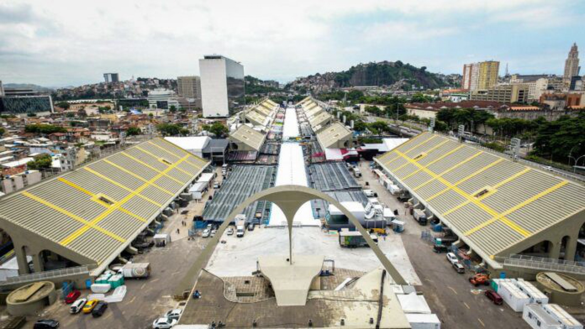 Procura por reserva de frisas para o Carnaval de 2022 do Grupo Especial do Rio de Janeiro bate recorde