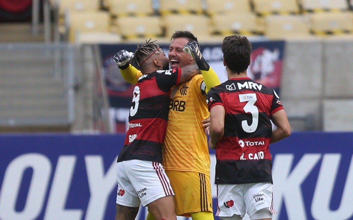 Flamengo derrotou o Santos por 4 a 1 - Daniel Castelo Branco