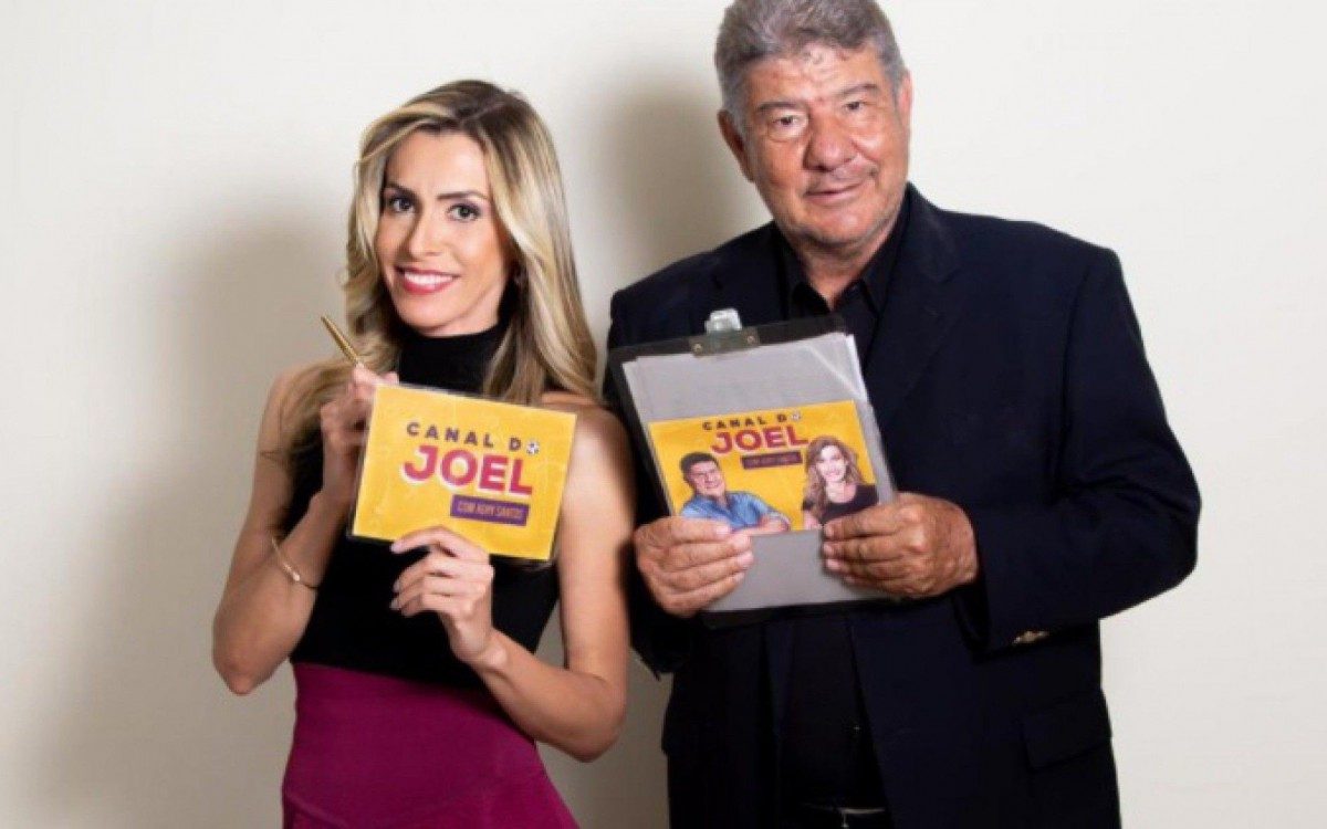 Joel Santana ao lado de Adry Santos