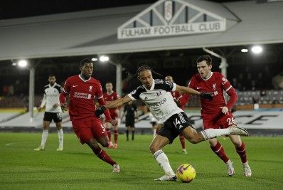 Liverpool joga mal, só empata contra o Fulham e não assume a liderança do Inglês