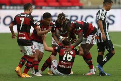 Flamengo defende invencibilidade de sete anos contra o Santos no Maracanã