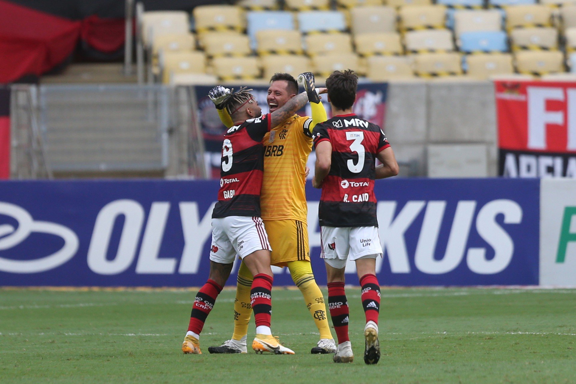 Flamengo derrotou o Santos por 4 a 1 - Daniel Castelo Branco