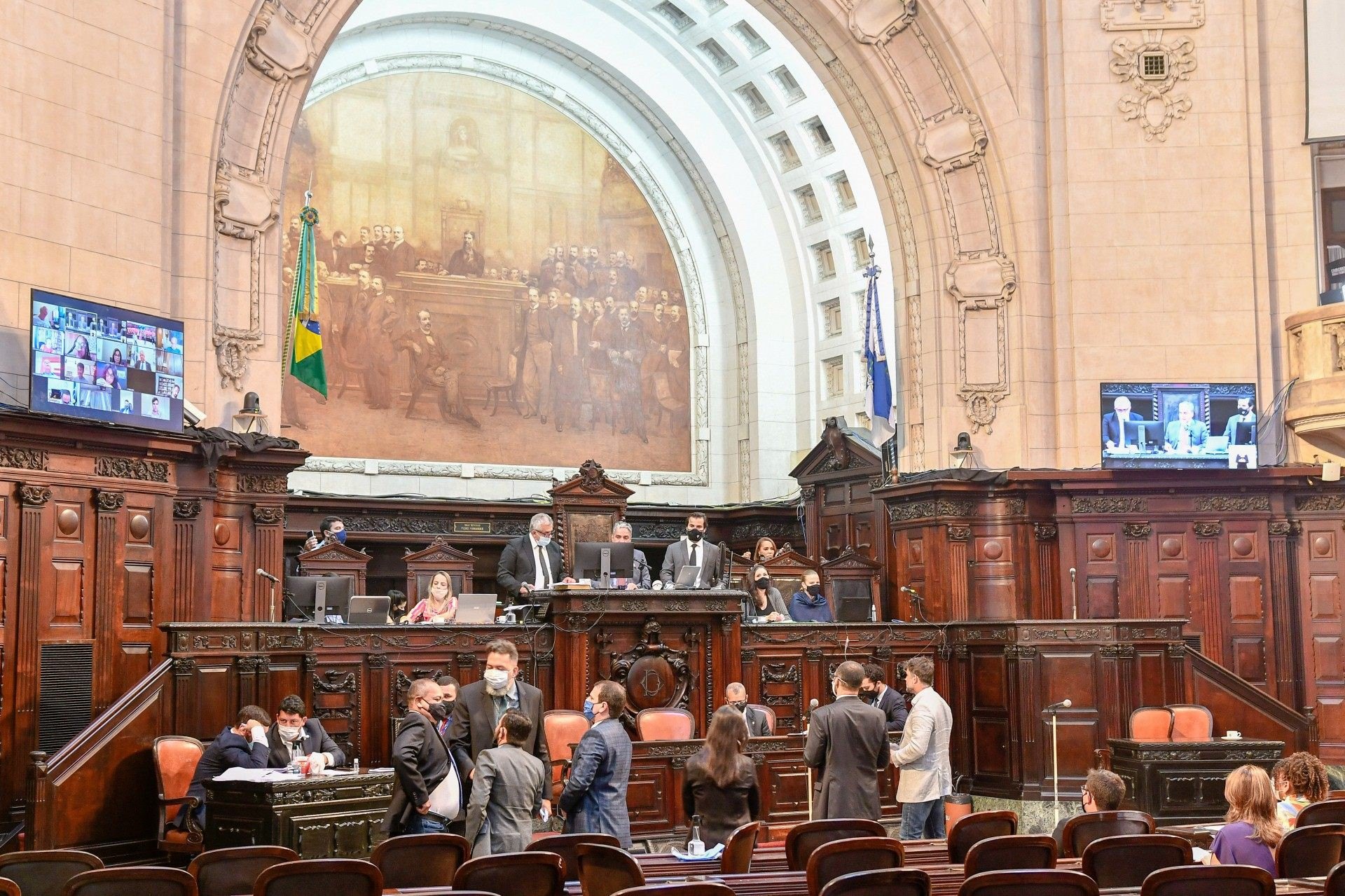 Estado pode ganhar refor&ccedil;o de caixa de mais de R$ 1 bilh&atilde;o com novo Refis