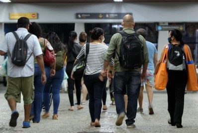 Nova lei: Estações de transportes do estado Rio devem ter informações em Braile
