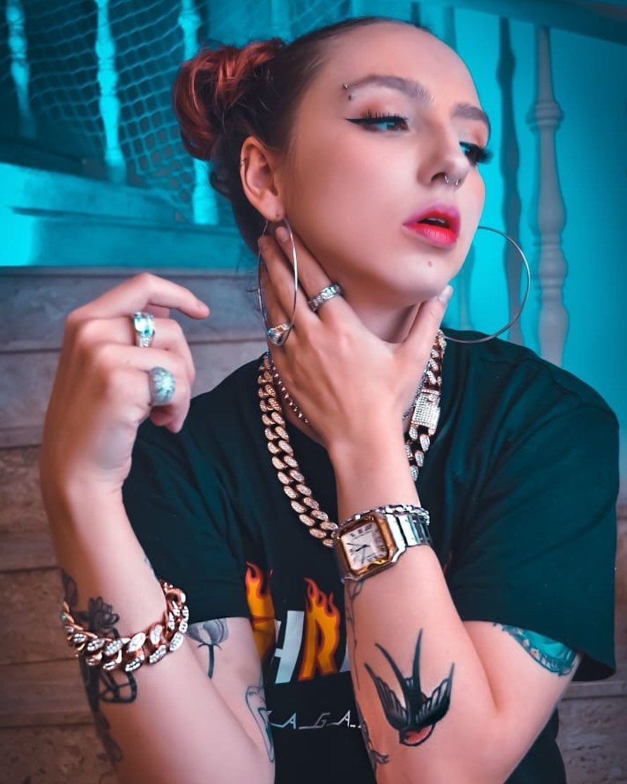 Clara Maya - Reprodução