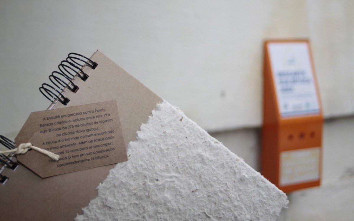 Em Nova Iguaçu, bitucas de cigarros passam de vilã do meio ambiente para matéria-prima para artistas e secretarias municipais