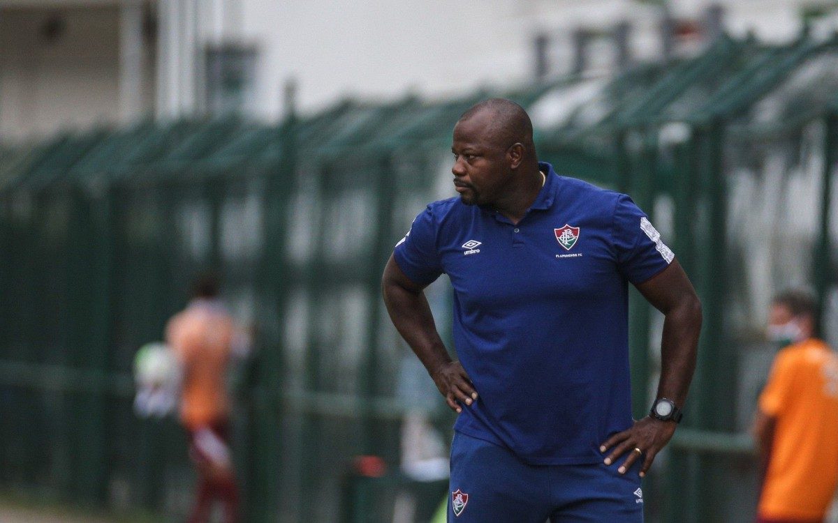 Rio de Janeiro - 05/12/2020 - Laranjeiras..Fluminense enfrenta o Juventude esta tarde em Laranjeiras pela 2ª rodada da 2ª fase do Campeonato Brasileiro de Aspirantes 2020..FOTOS: LUCAS MERÇON / FLUMINENSE F.C.....IMPORTANTE: Imagem destinada a uso institucional e divulgação, seu .uso comercial está vetado incondicionalmente por seu autor e o .Fluminense Football Club.É obrigatório mencionar o nome do autor ou .usar a imagem....IMPORTANT: Image intended for institutional use and distribution. .Commercial use is prohibited unconditionally by its author and .Fluminense Football Club. It is mandatory to mention the name of the .author or use the image....IMPORTANTE: Imágen para uso solamente institucional y distribuición. El .uso comercial es prohibido por su autor y por el Fluminense Football .Club. És mandatório mencionar el nombre del autor ao usar el imágen. - Lucas Mercon