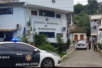 Polícia Civil faz busca e apreensão na Câmara de Vereadores de Mangaratiba