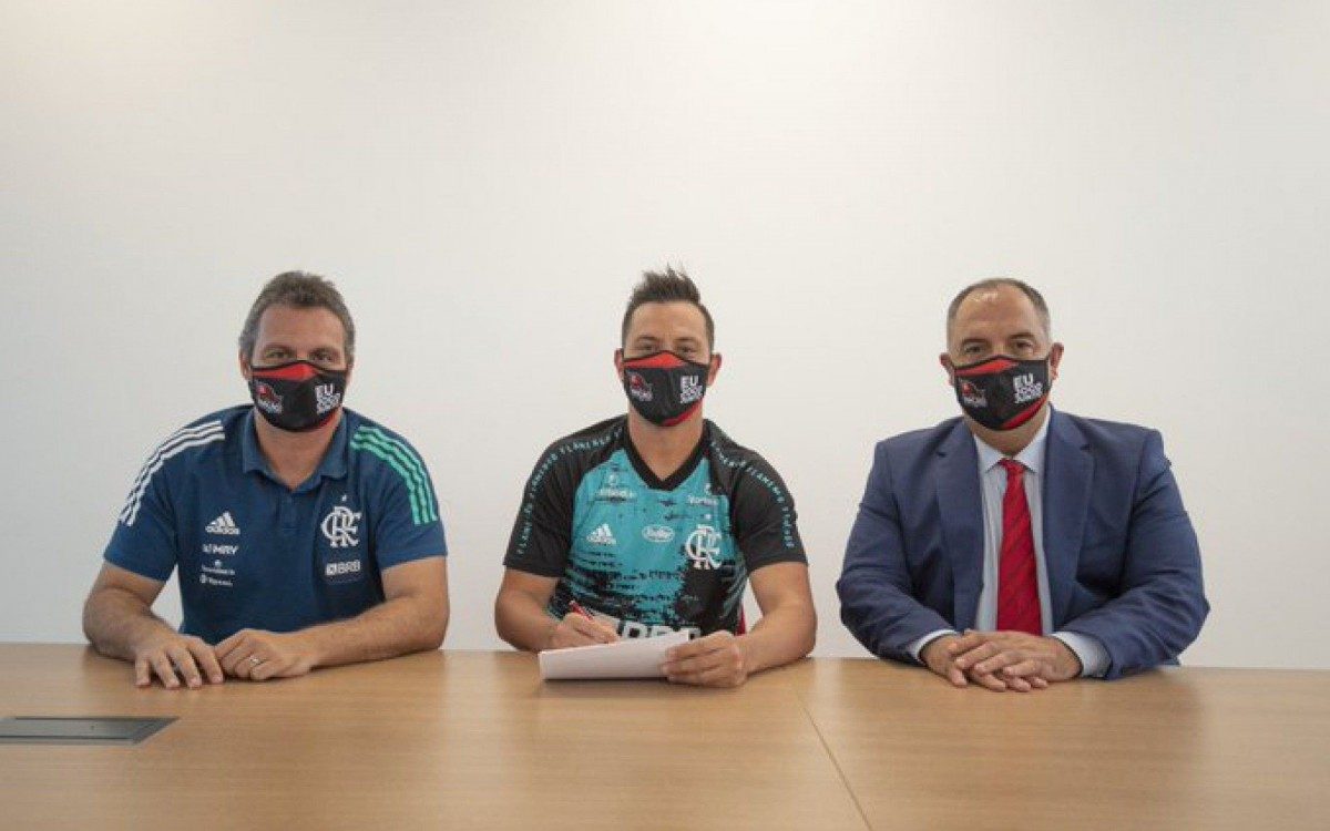 Diego Alves e Flamengo renovam por mais um ano - Alexandre Vidal/CRF