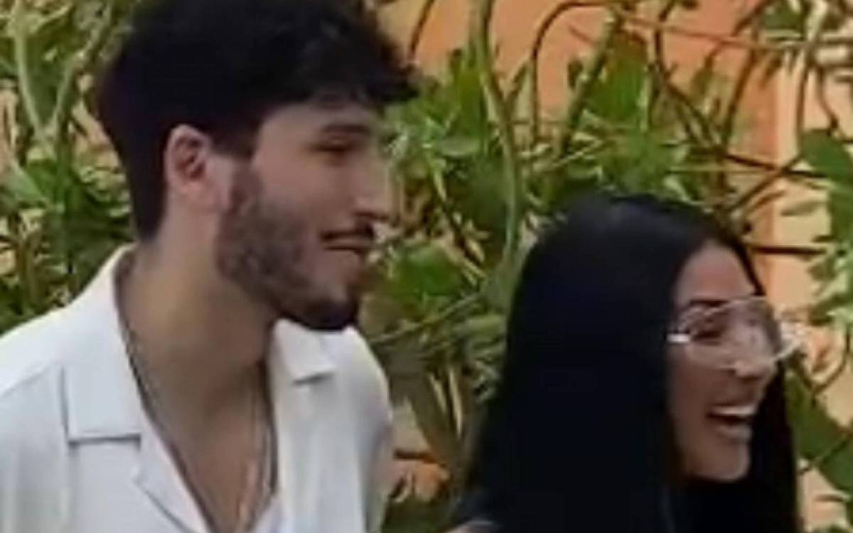 Sebastian Yatra e Simaria no México