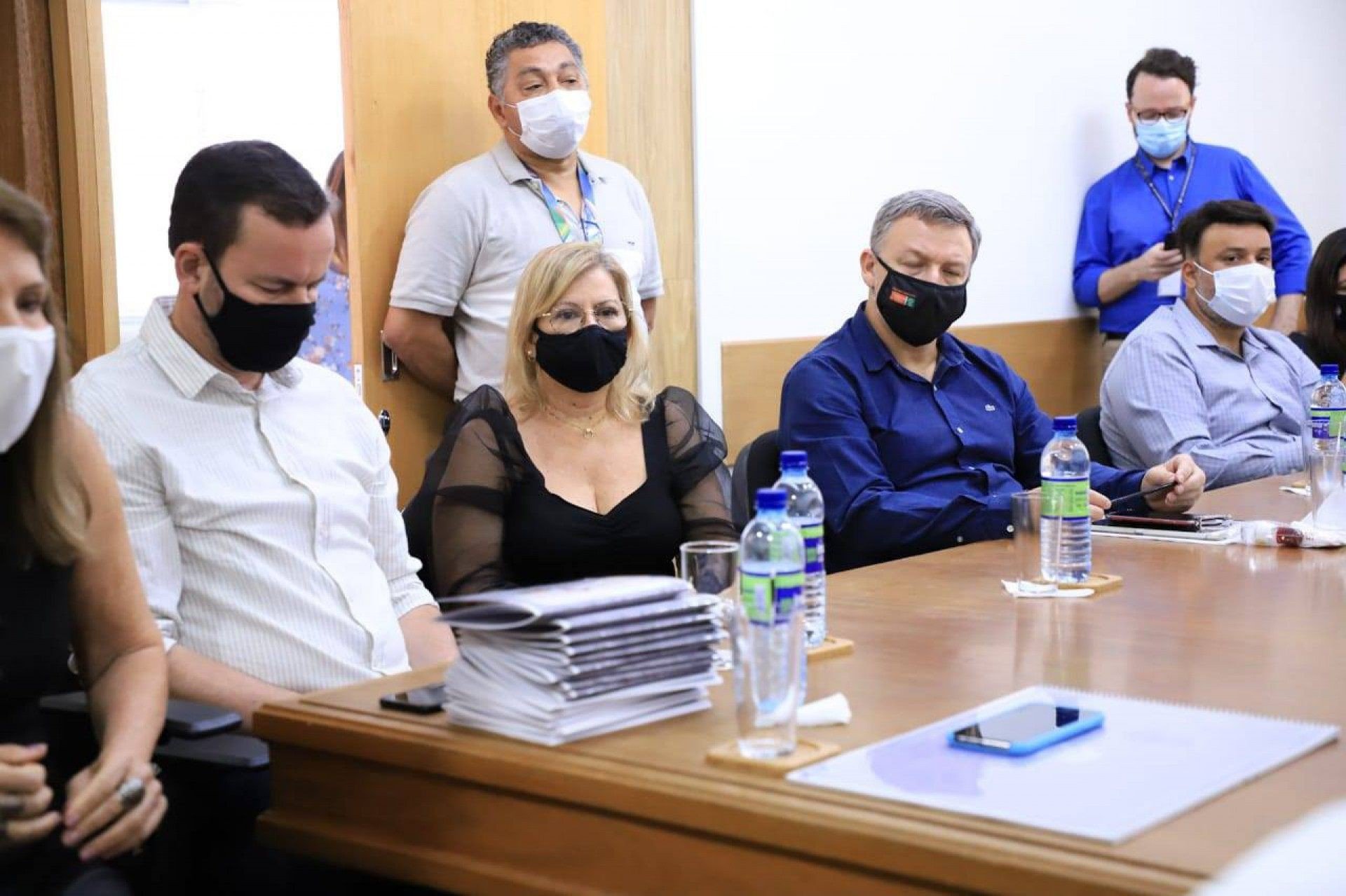 A secret&aacute;ria municipal de Sa&uacute;de, Marcia Lucas tamb&eacute;m esteve no encontro - Divulga&ccedil;&atilde;o/ PMSJM