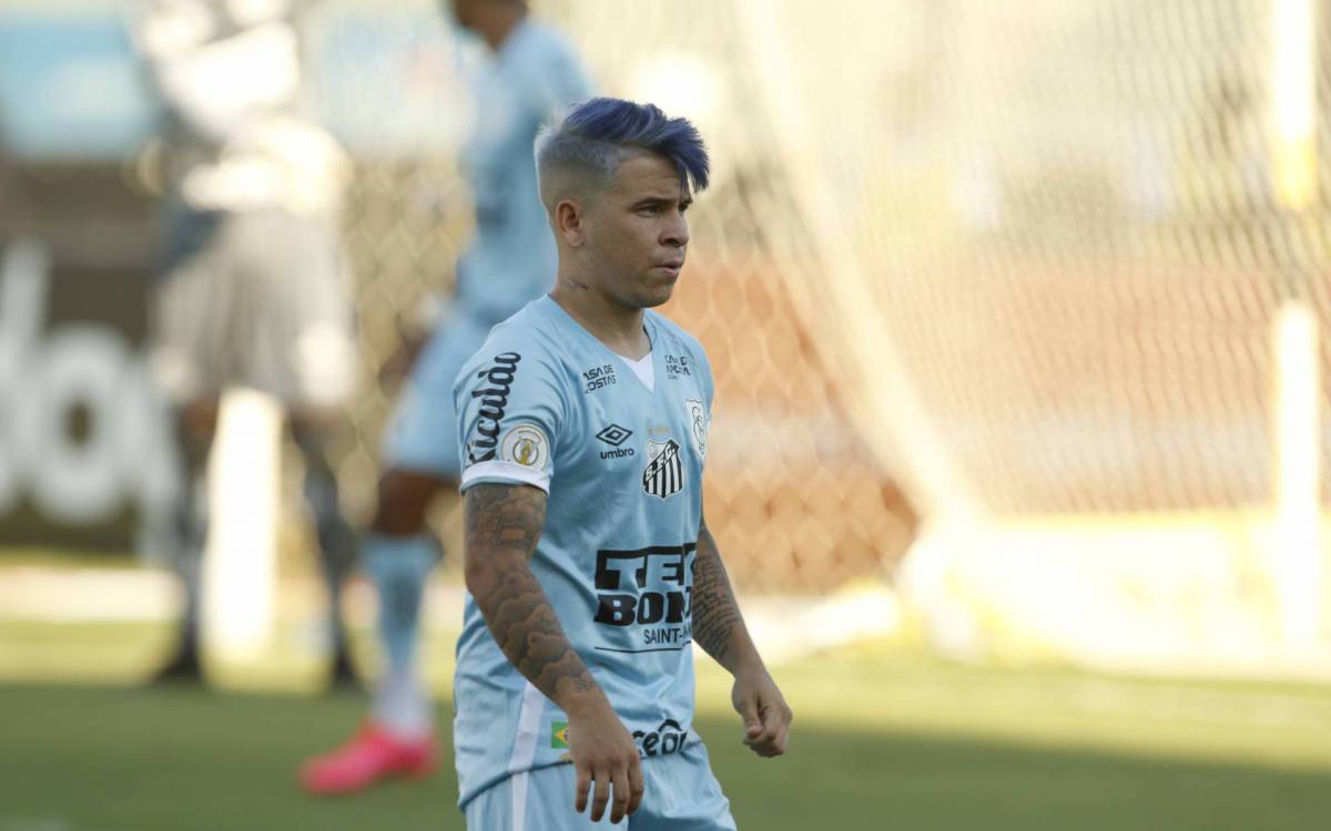 Rio de Janeiro - RJ  - 20/12/2020 - Futebol - Campeonato Brasileiro serie A 2020 - Partida valida pela 26 rodada - Vasco x Santos - Estadio Sao Januario, Sao Januario, zona norte do Rio -  na foto Soteldo