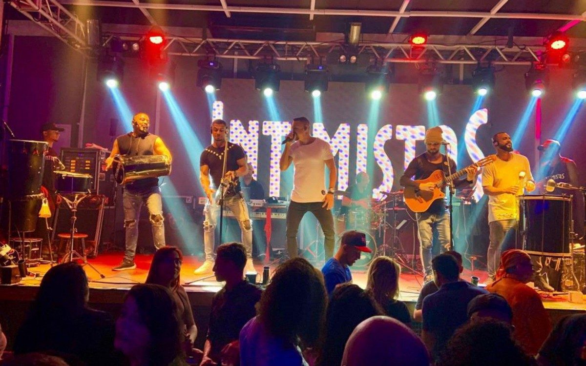 Grupo Intimistas: de Niterói para as rodas de samba do Rio