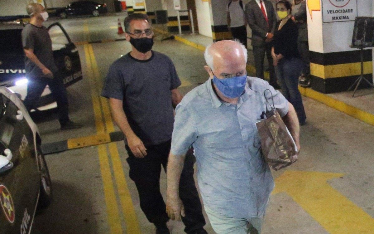 Saida de presos do TJ para o presidio.