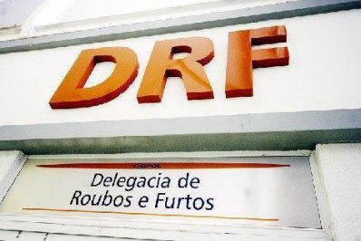 240 quilos de cabos de telefonia são recuperados pela polícia em Mesquita