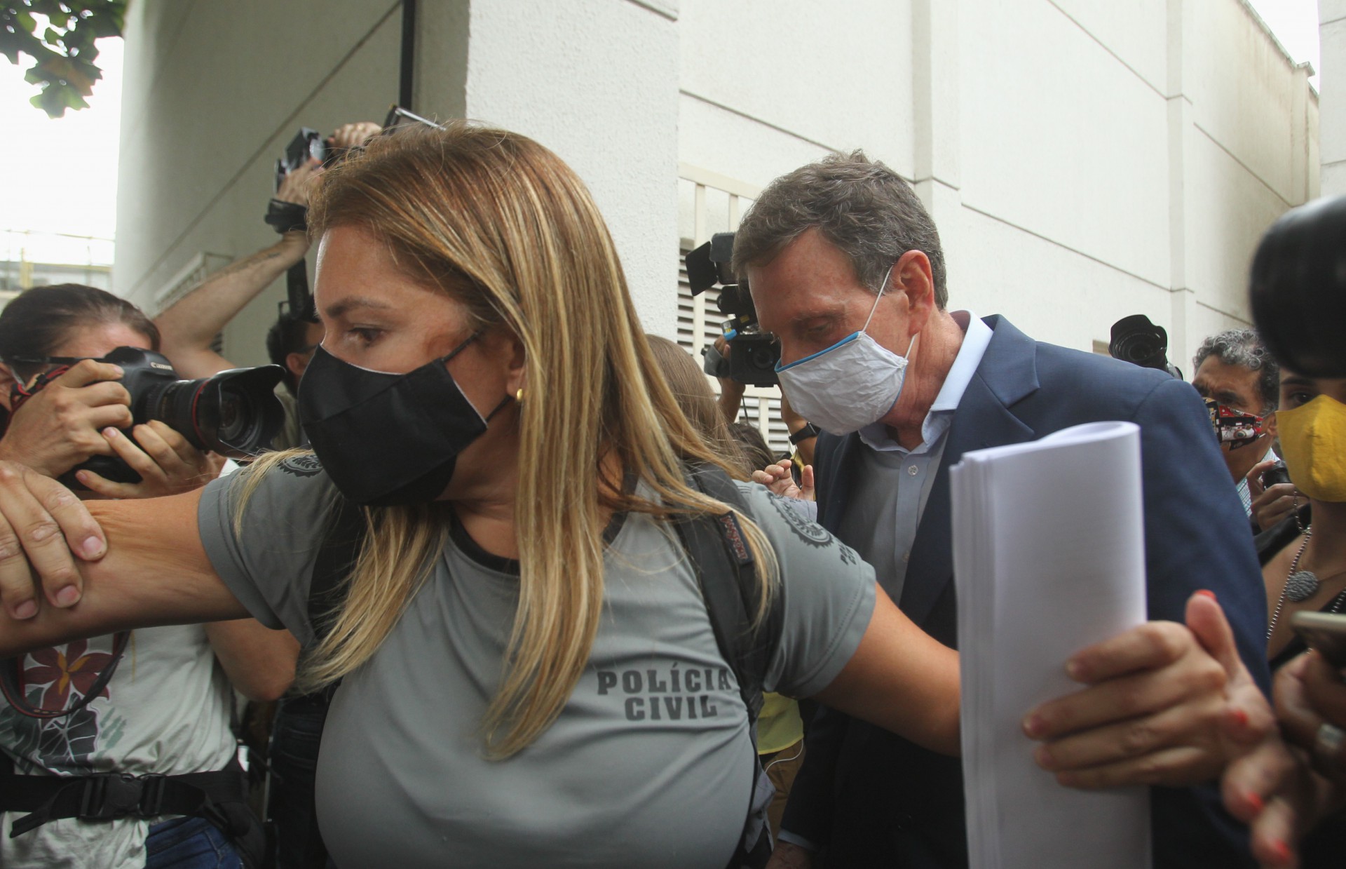 Prefeito do Rio, Marcelo Crivella é preso. Na foto, Crivella deixa a Cidade da Polícia - Estefan Radovicz / Agência O Dia