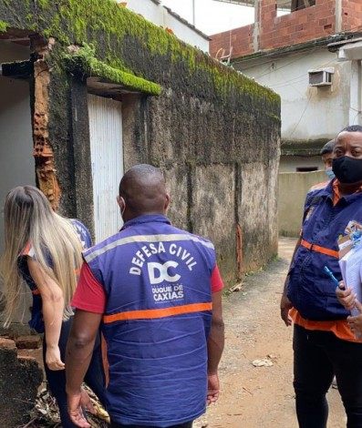 Prefeitura de Duque de Caxias cadastra moradores para receber donativos - Divulga&ccedil;&atilde;o