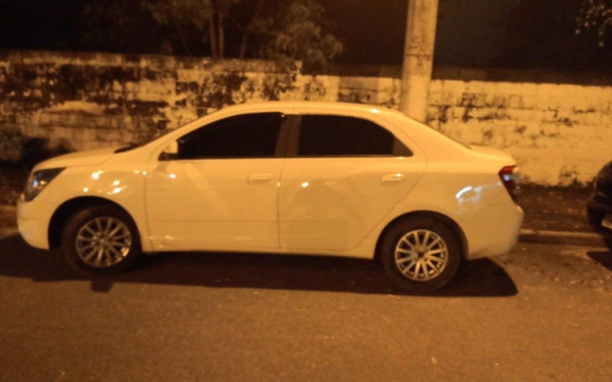 Motorista foi encontrado dentro do porta-malas após o sequestro - Divulgação