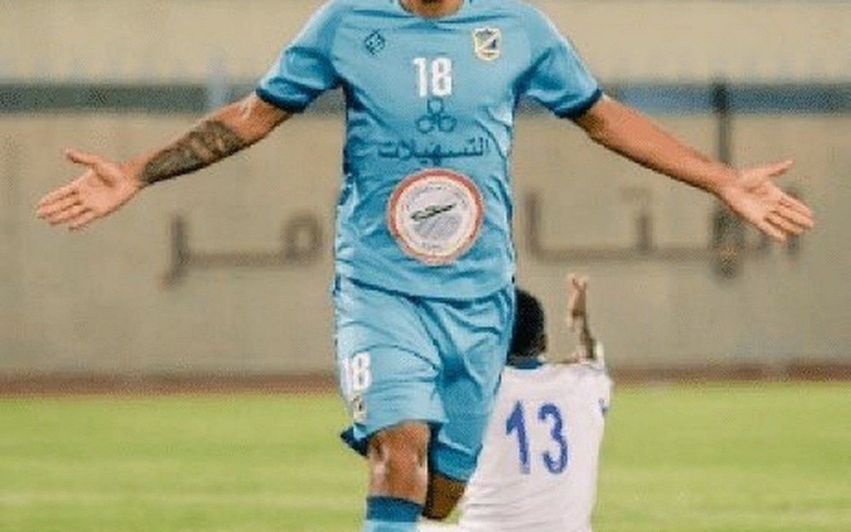 Patrick Fabiano marcou oito vezes em uma mesma partida - Twitter/Kwait Premier League