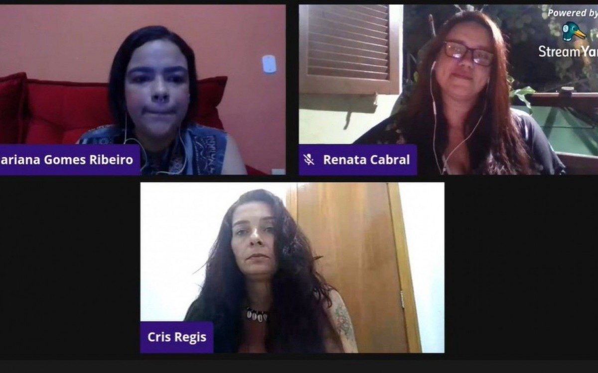 Uma série de webconferências foram realizadas para orientar os artistas com relação à Lei Aldir Blanc