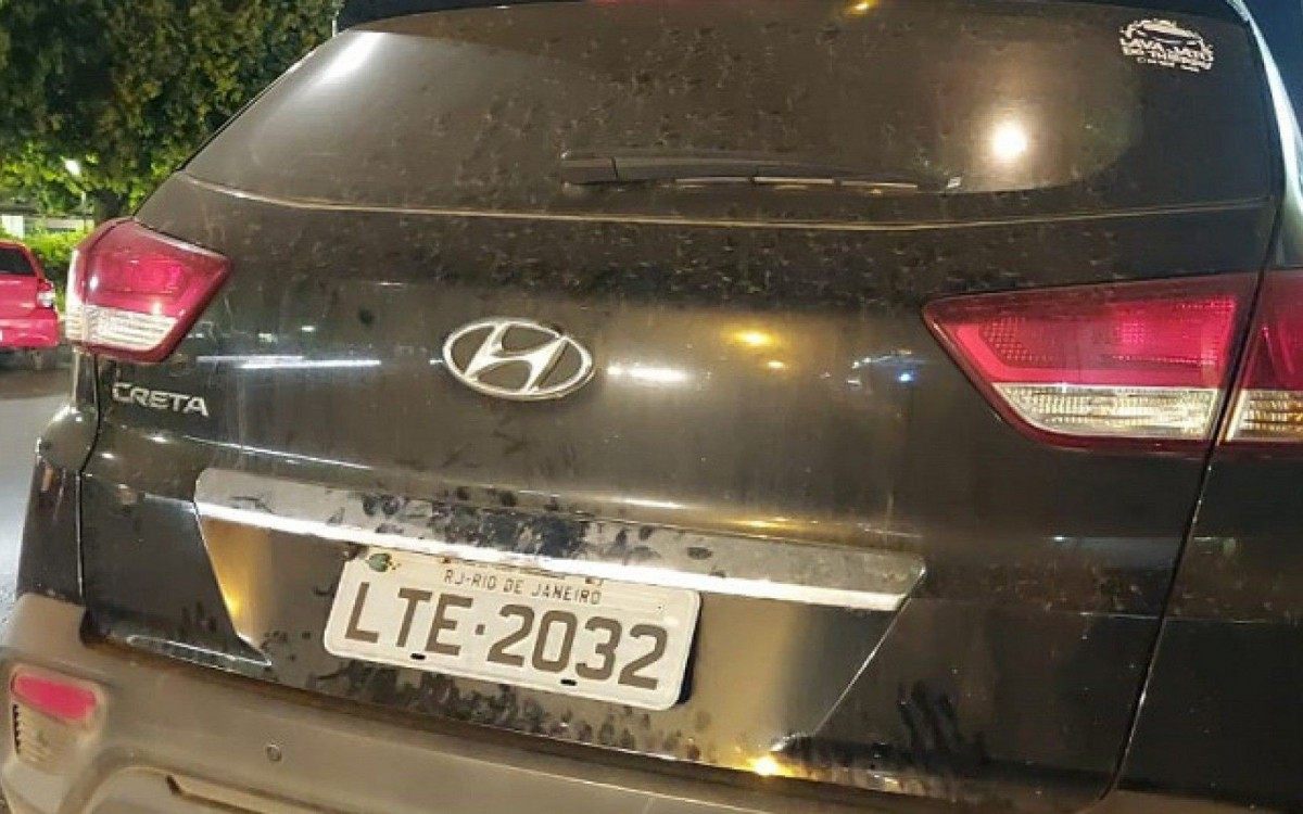 Presa estava na condução do veículo Hyundai, modelo Creta de cor preta, ano 2018. - Foto: divulgação