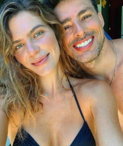 Mariana Goldfarb e Cau&atilde; Reymond - Reprodu&ccedil;&atilde;o