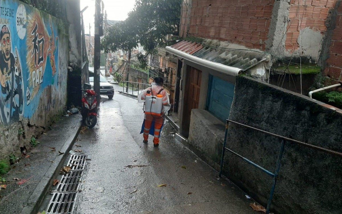 Higienização na Comunidade do Vidigal