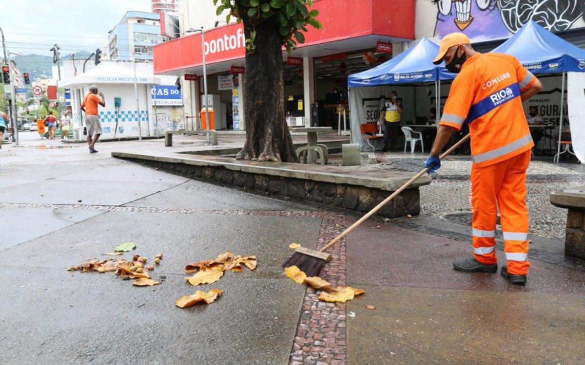 Comlurb inicia operação integrada de serviços em sete pontos da cidade
