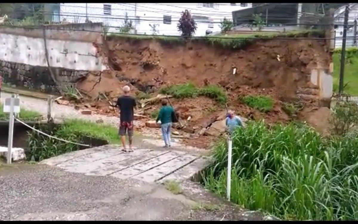 Queda de barreira no Quarteirão Ingelheim - Reprodução