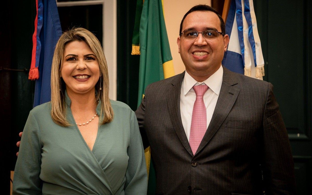 Rosi e Severino Dias foram eleitos com mais de 60% dos votos