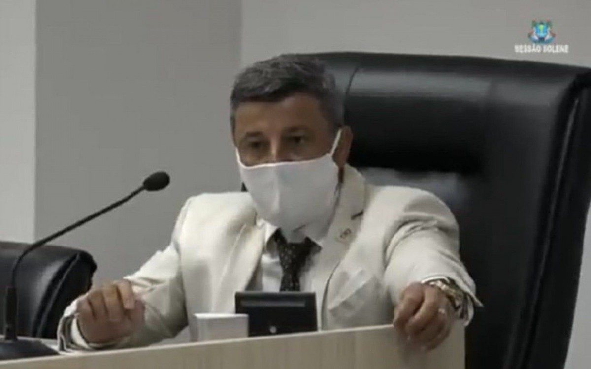 O vereador Cesinha foi eleito para presidir a Câmara de Vereadores de Macaé no dia 1º de janeiro.  - Reprodução/TV Câmara