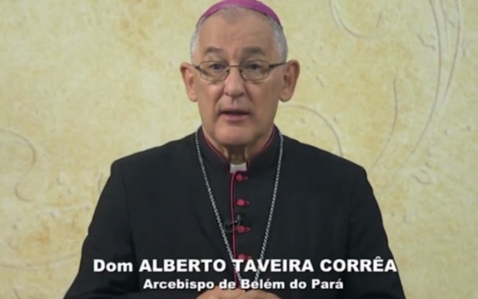 De acordo com os jovens, havia tamb&eacute;m conversas sobre uma suposta cura para a homossexualidade