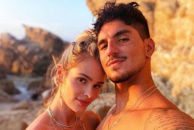 Casalzão! Yasmin Brunet revela vida sexual intensa com Gabriel Medina